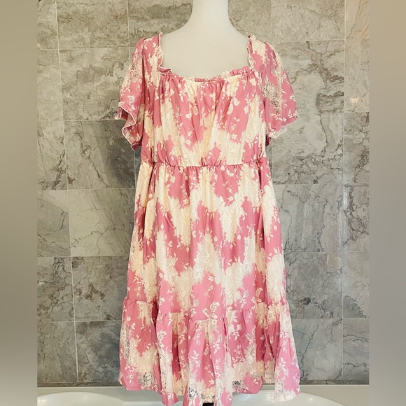 Torrid Mini Two Tone Lace Tiered Babydoll Dress - Picture 2 of 9